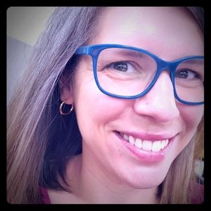 Meet your Posher, Jenn